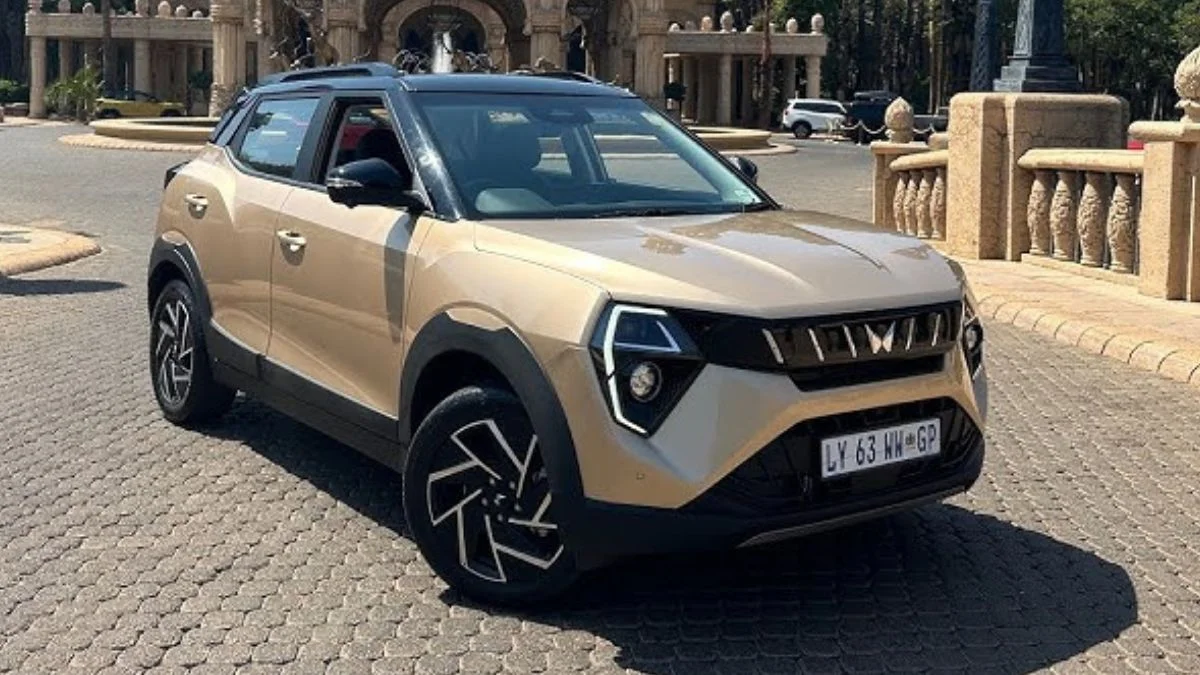 Mahindra XUV 3XO